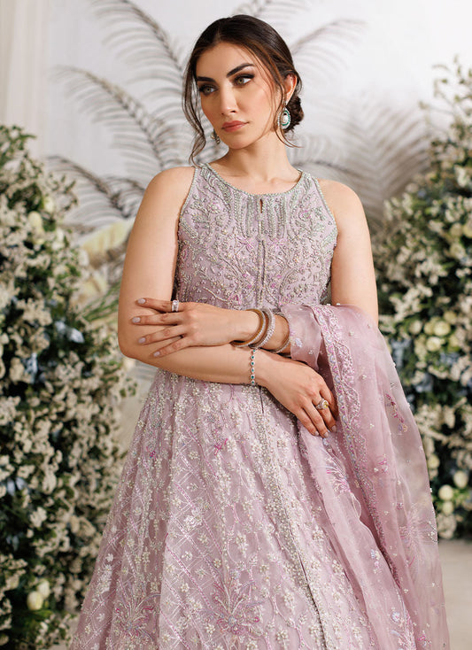 Farah Talib Aziz – Iris Style