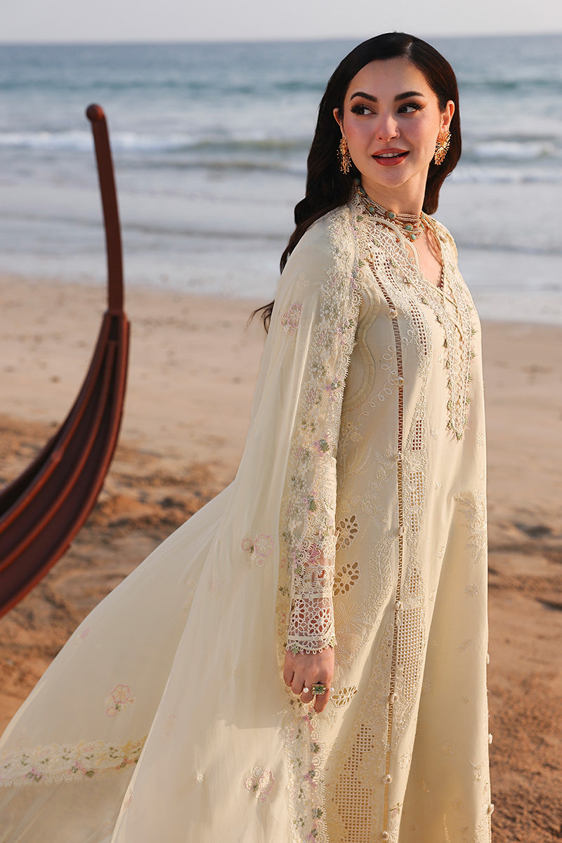 Qalamkar SA-03 Safa Style — Mairaz Pink & Green Lawn Suit