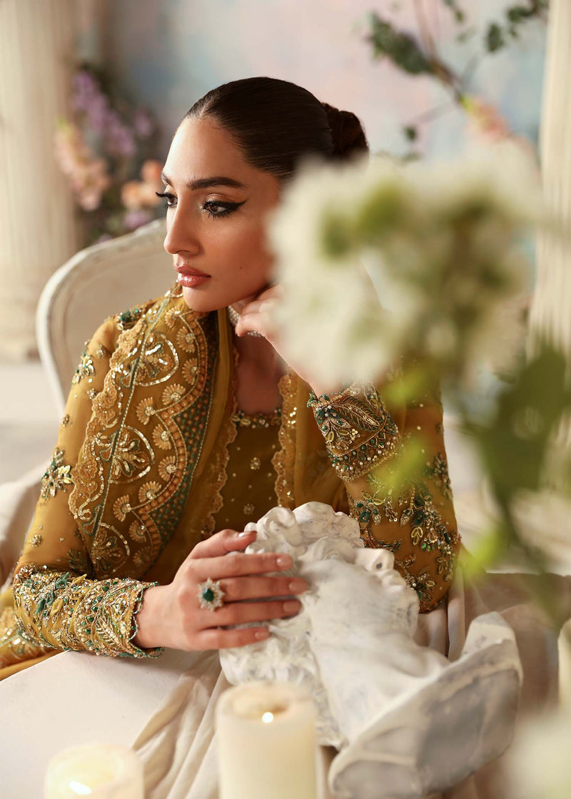 Akbar Aslam Sierra U-1545 Style — Mairaz Lehenga