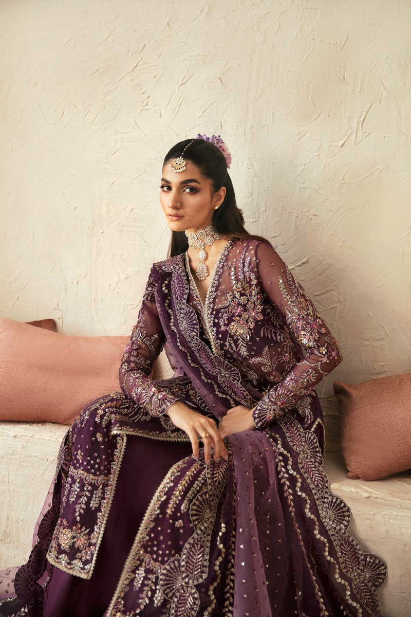 Akbar Aslam Aureus U-1567 Style — Mairaz Three-Piece Suit