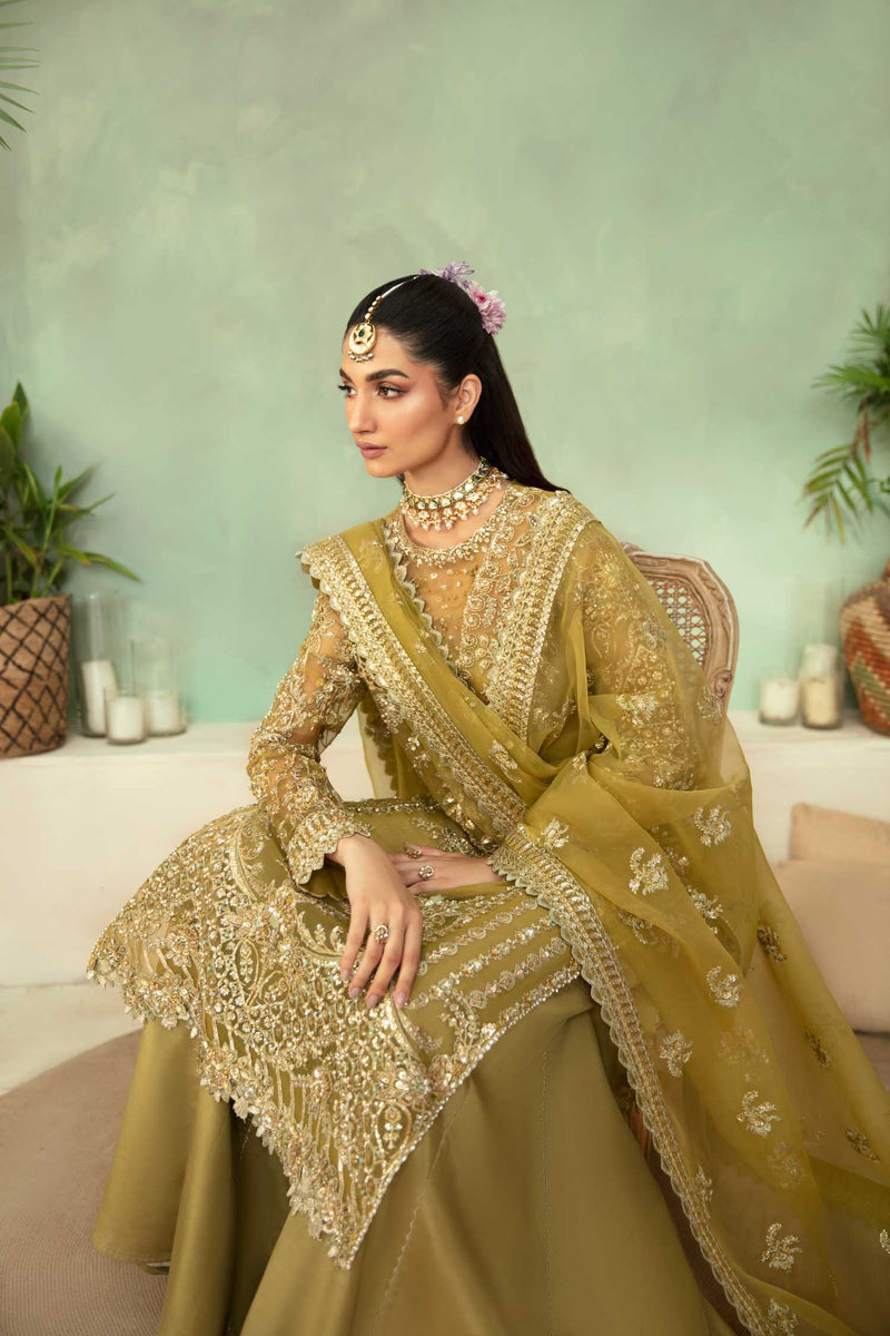 Akbar Aslam Seraph U-1566 Style — Mairaz Three-Piece Suit
