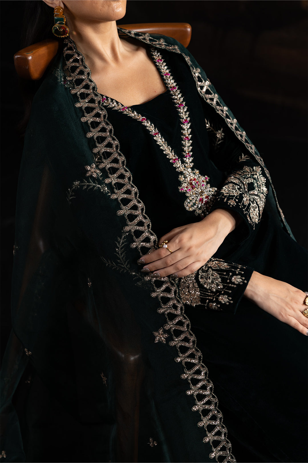 Alizeh AF-VLT-2210-Vinni Style — Mairaz Three-Piece Suit