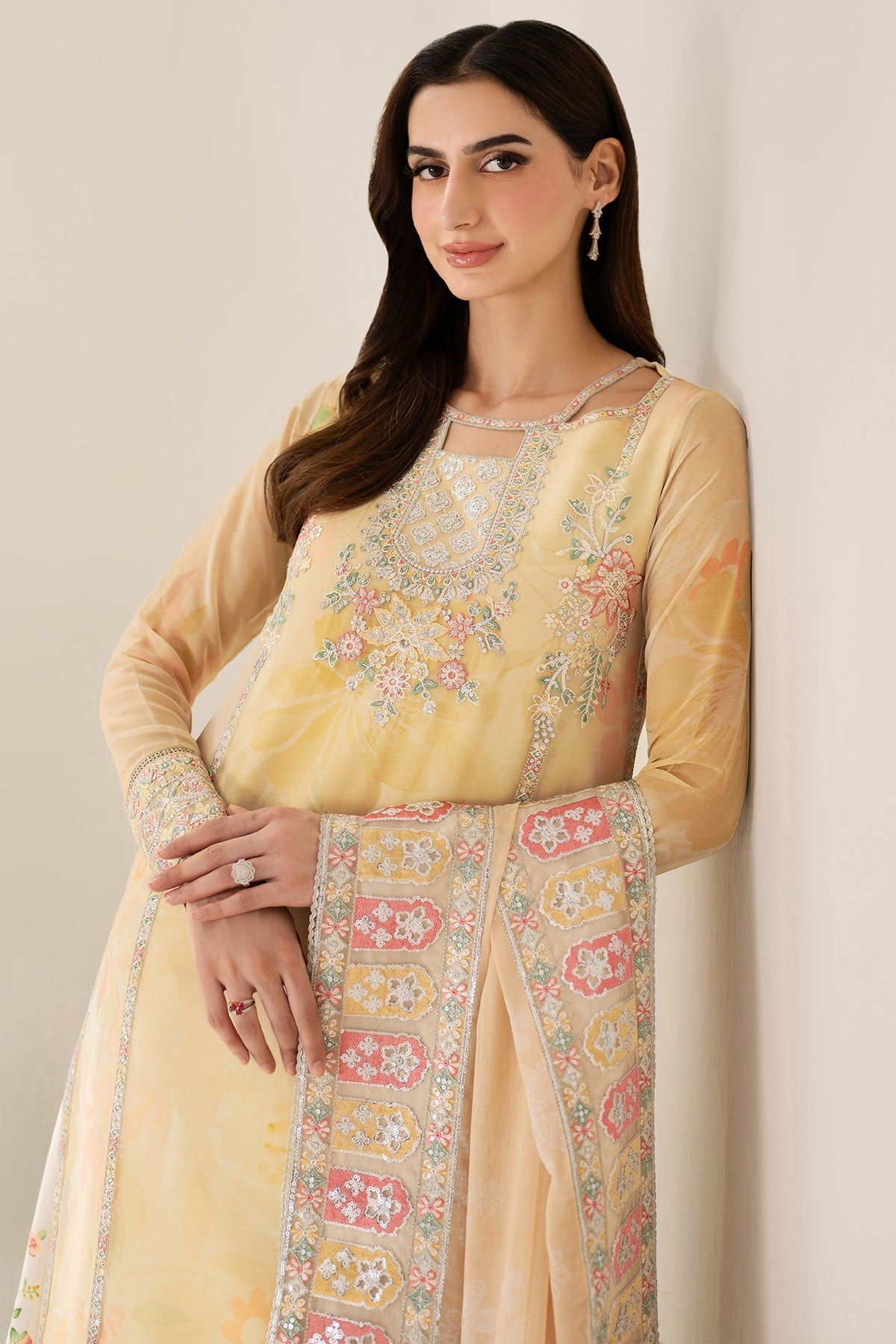 Farasha Floral Ray Style — Mairaz Three-Piece Suit