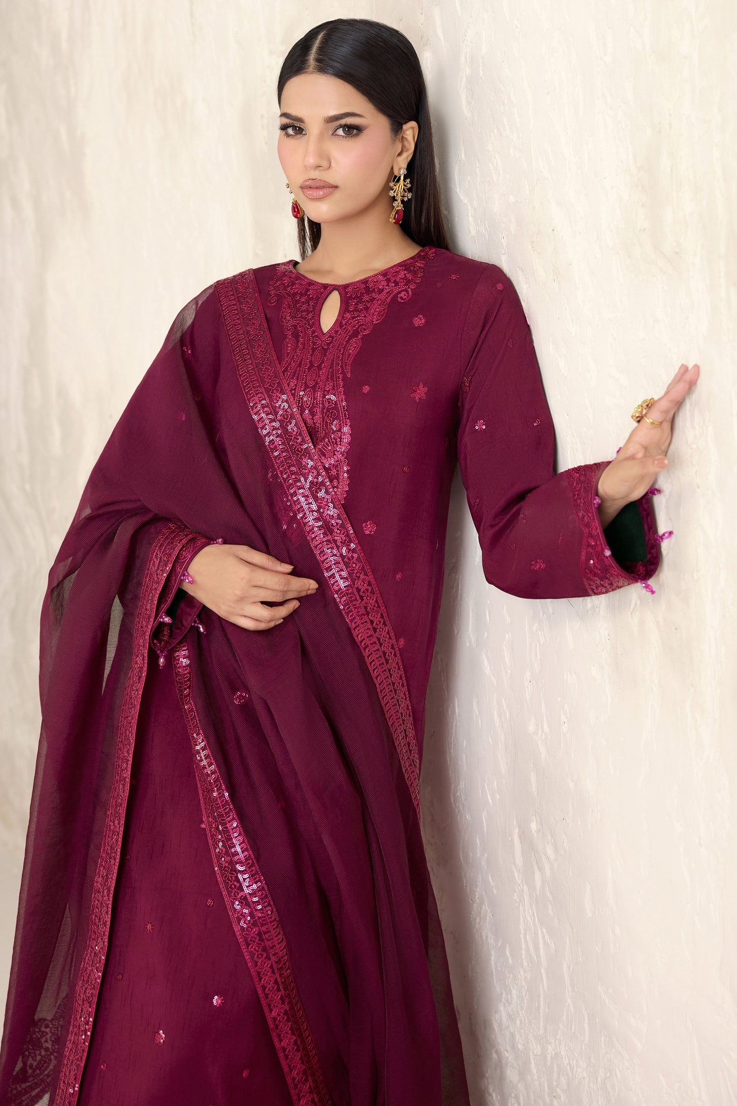 Farasha Fuchsia Glow Style — Mairaz Three-Piece Suit