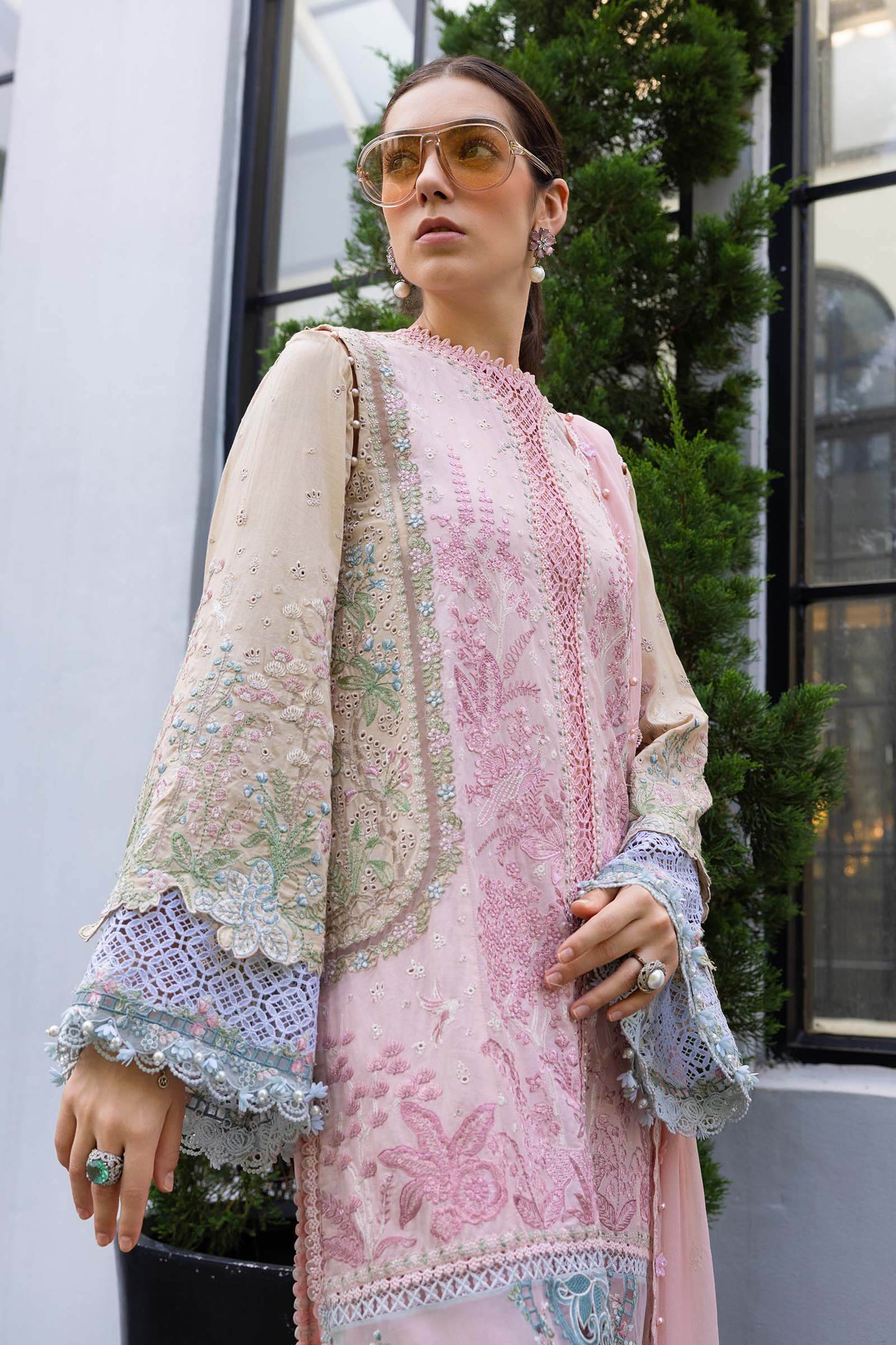 Maria B EL-26-09 Style — Mairaz Lawn Suit