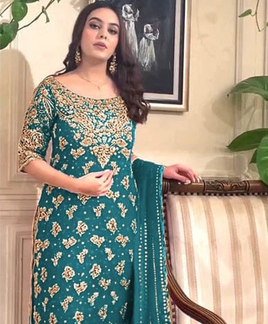 Haris Shakeel Brides Style — Mairaz Sea Green Formal Ensemble