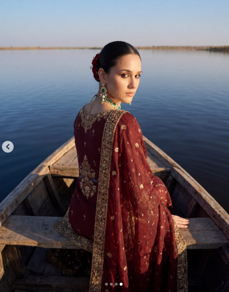 Ahmad Sultan Aethel style burgundy bridal lehenga – product view 6