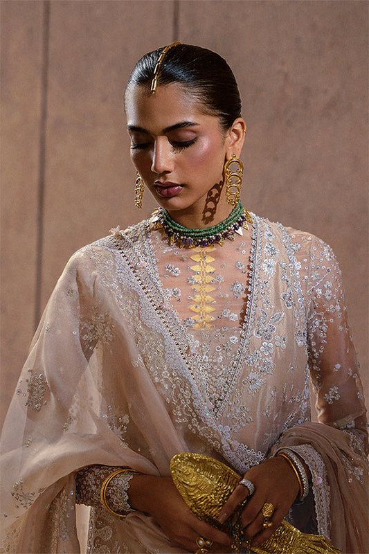 Suffuse – Ismira Style exact reference view 2 — Mairaz reproduction