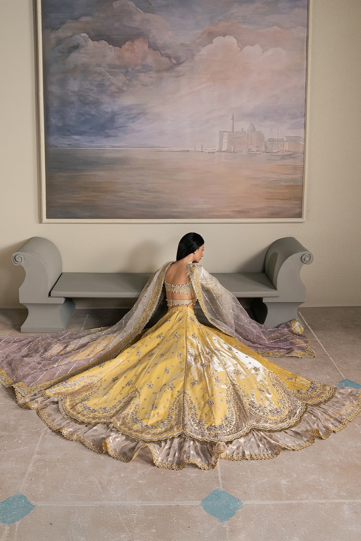 Ayzel Soleva Style — Mairaz Off White Three-Piece Suit