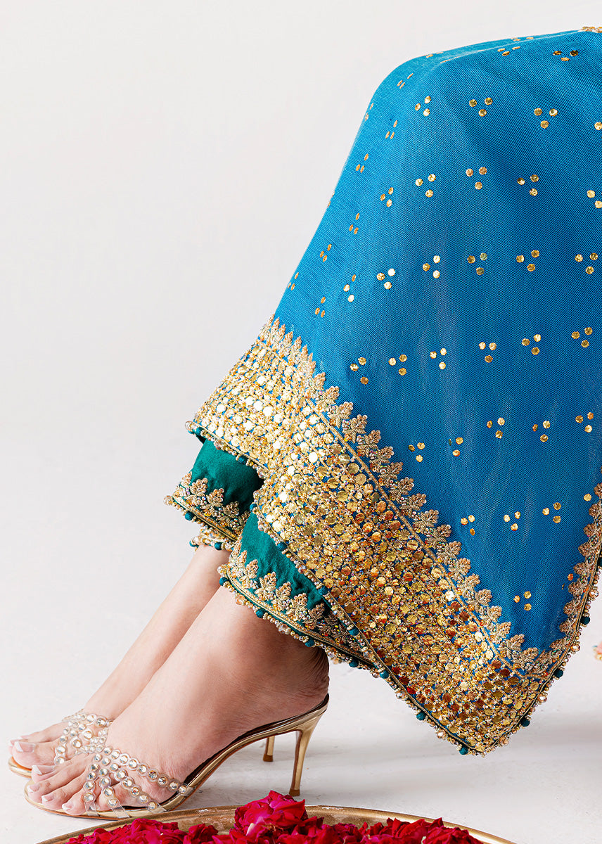 Sara Rohale Asghar Shab Ayin Style — Mairaz Shirt: Teal, Trousers: Turquoise-Green, Dupatta: Coral Three-Piece Suit