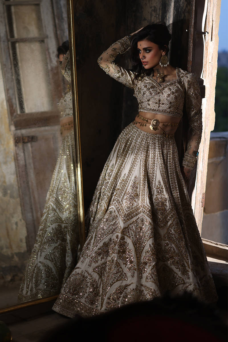 MNR Bibbojaan Style — Mairaz White & Gold Wedding Maxi