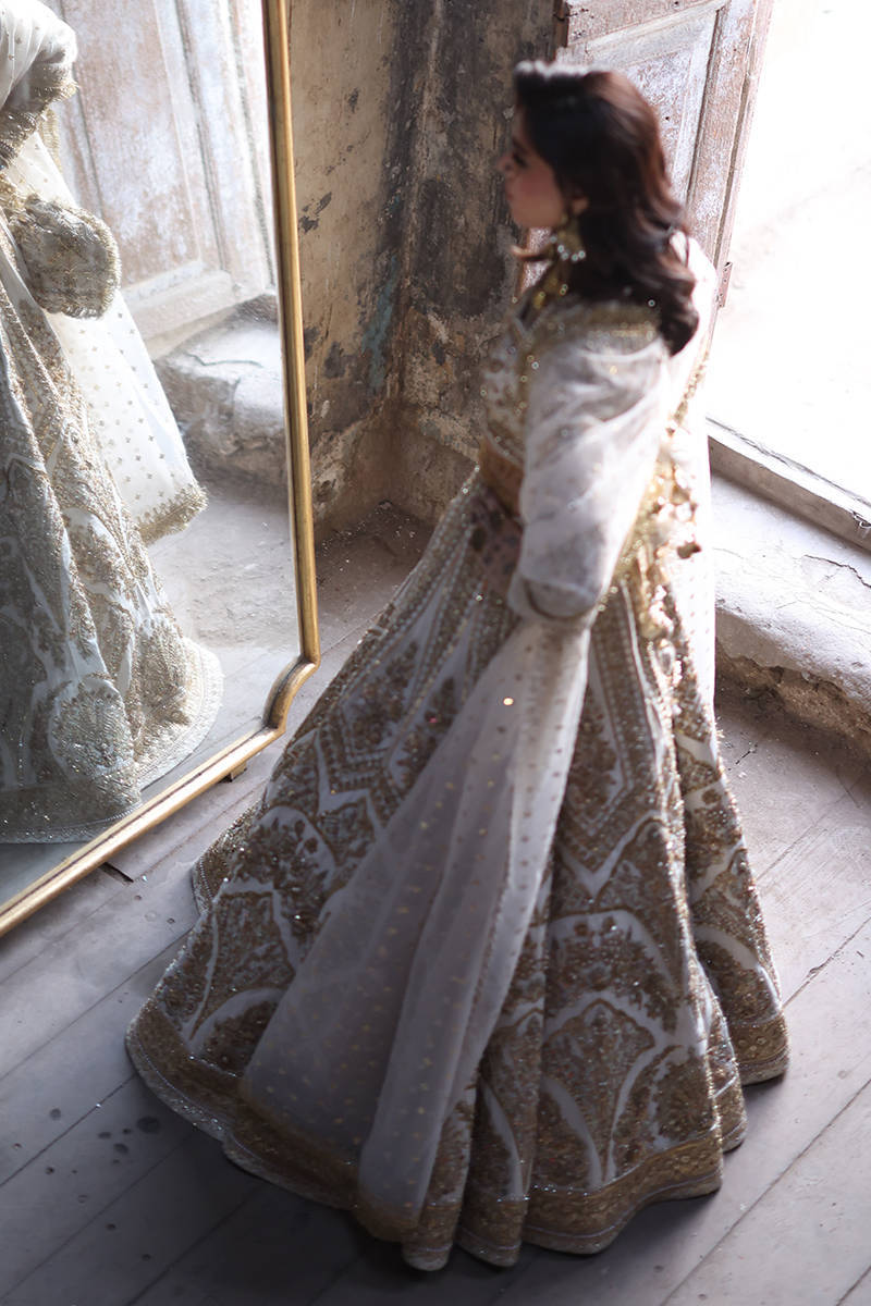 MNR Bibbojaan Style — Mairaz White & Gold Wedding Maxi
