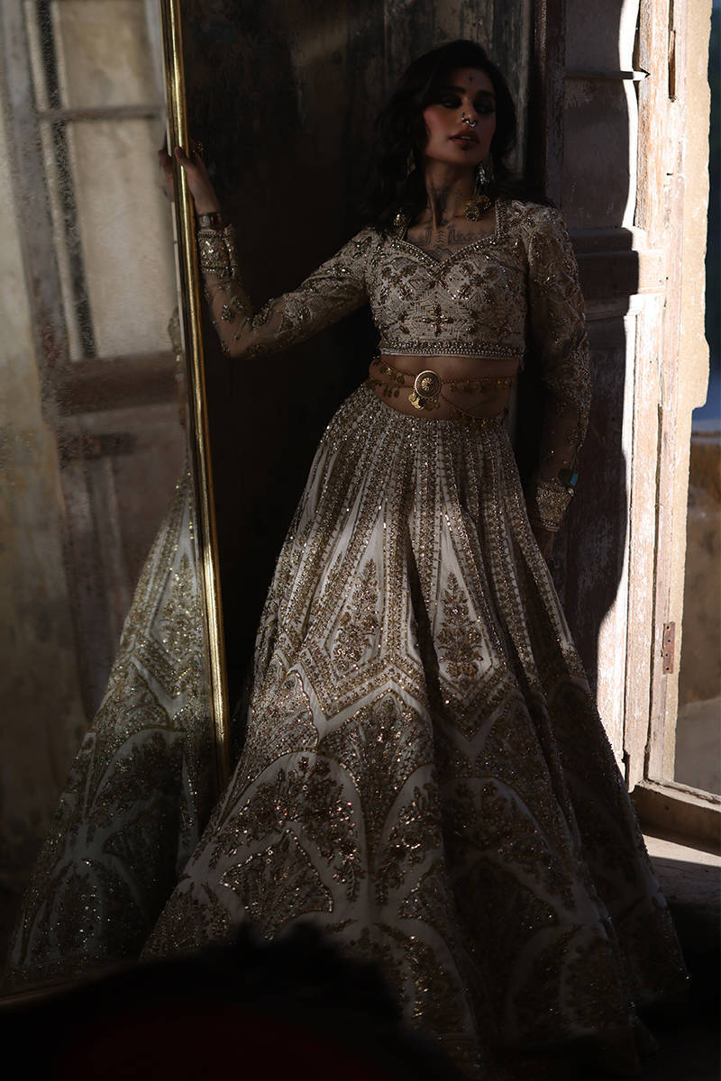 MNR Bibbojaan Style — Mairaz White & Gold Wedding Maxi