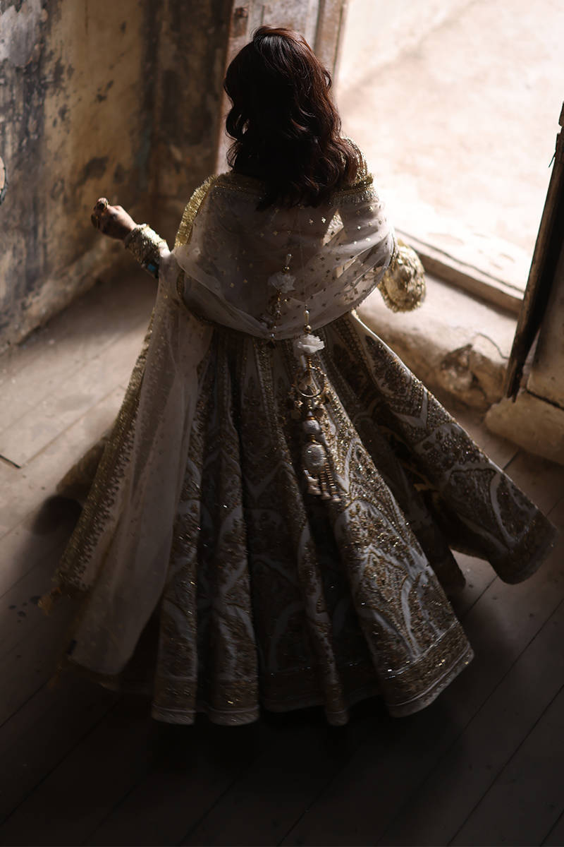 MNR Bibbojaan Style — Mairaz White & Gold Wedding Maxi