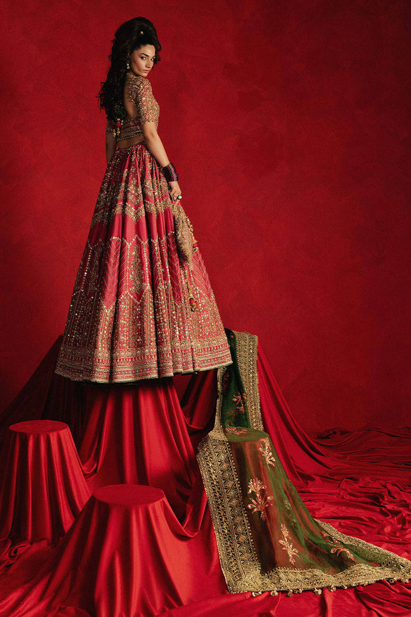 Mohsin Naveed Ranjha Gul Badan style — Mairaz rose pink lehenga choli reference, view 4 of 6