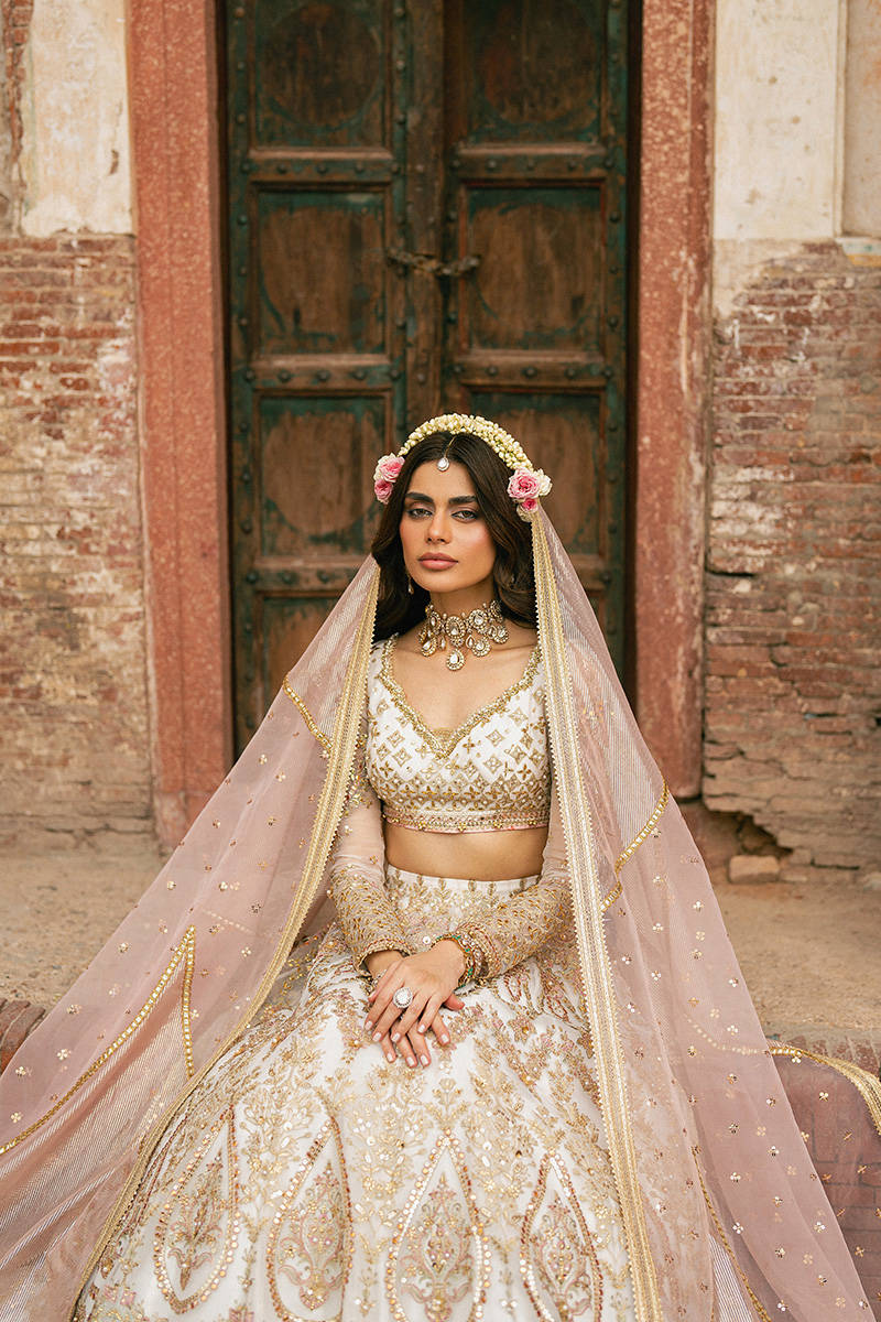 MNR Kohinoor Style — Mairaz White Lehenga