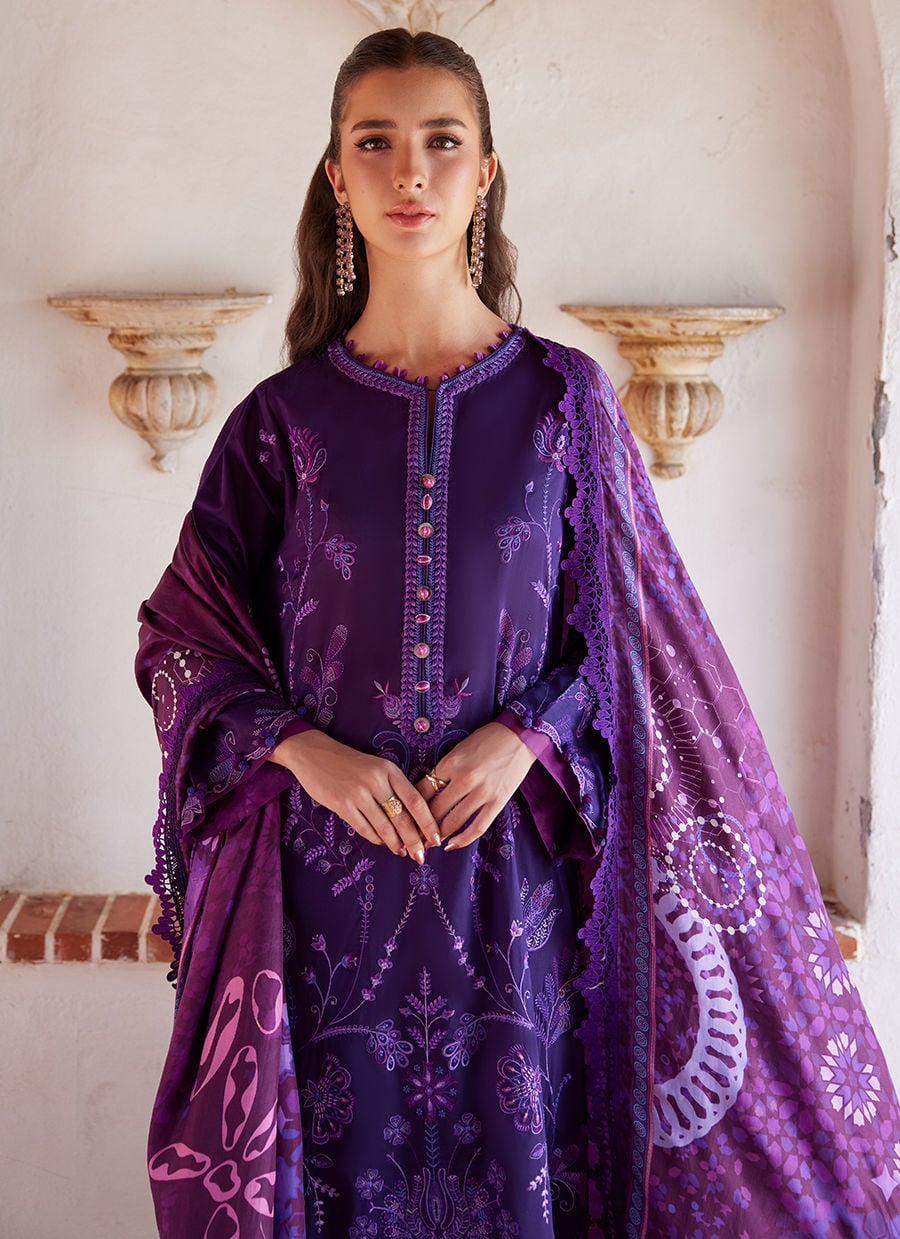 Farah Talib Aziz Vicenta Violet Style — Mairaz Violet Lawn Suit
