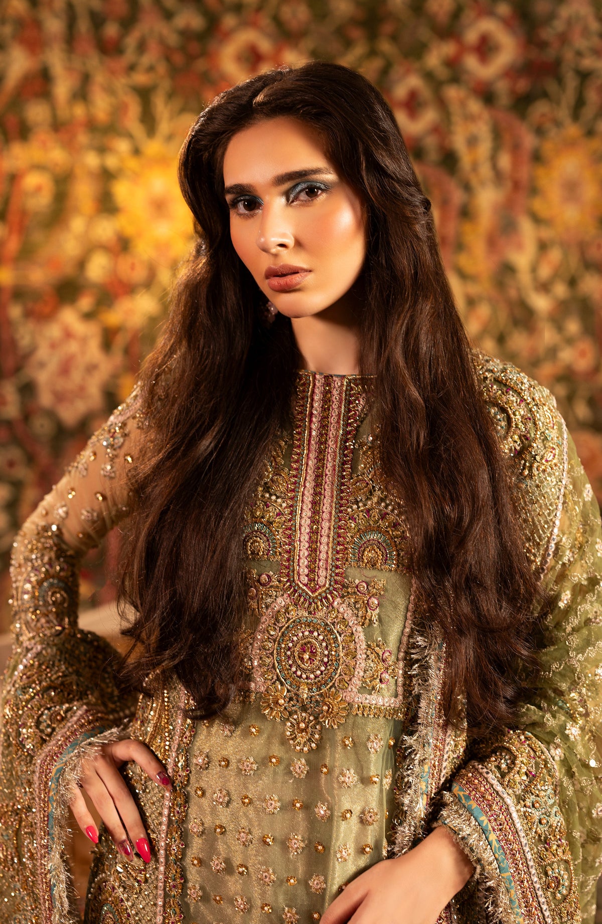 HSY – Parizaad Style — Mairaz reproduction, product view 2 of 8