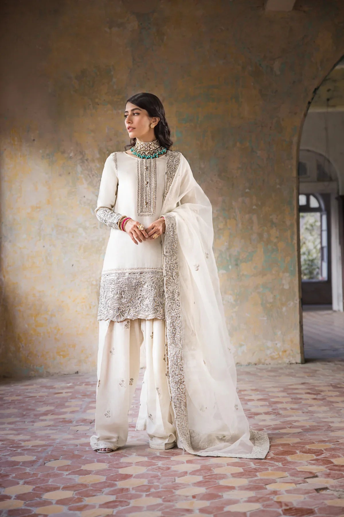Erum Khan Hoorain Style — Mairaz White Three-Piece Suit
