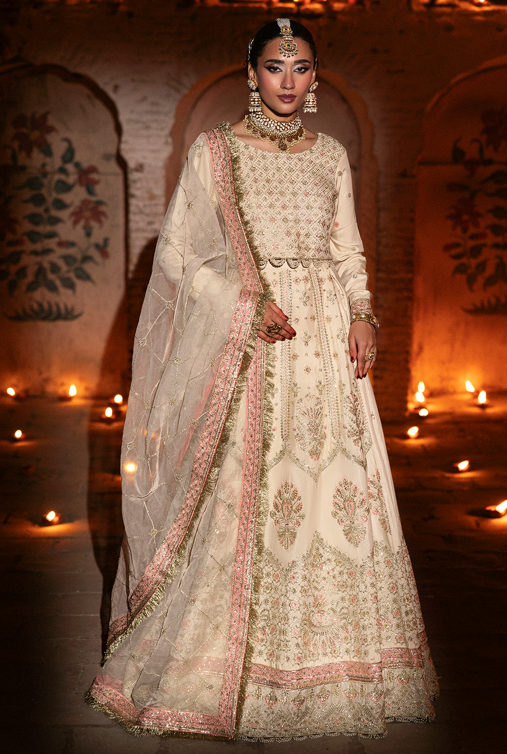 Saad Shaikh Sitara Style — Mairaz Off-White Lehenga