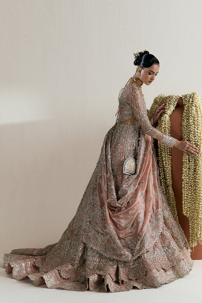 Suffuse – Mahveen Style