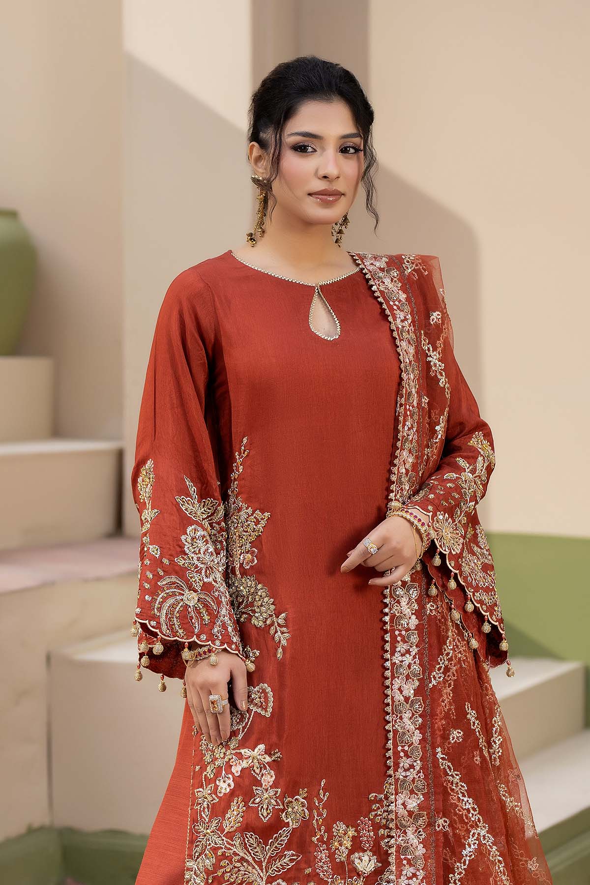 Maryams Mehrosh-HRI-8598 Style — Mairaz Three-Piece Suit