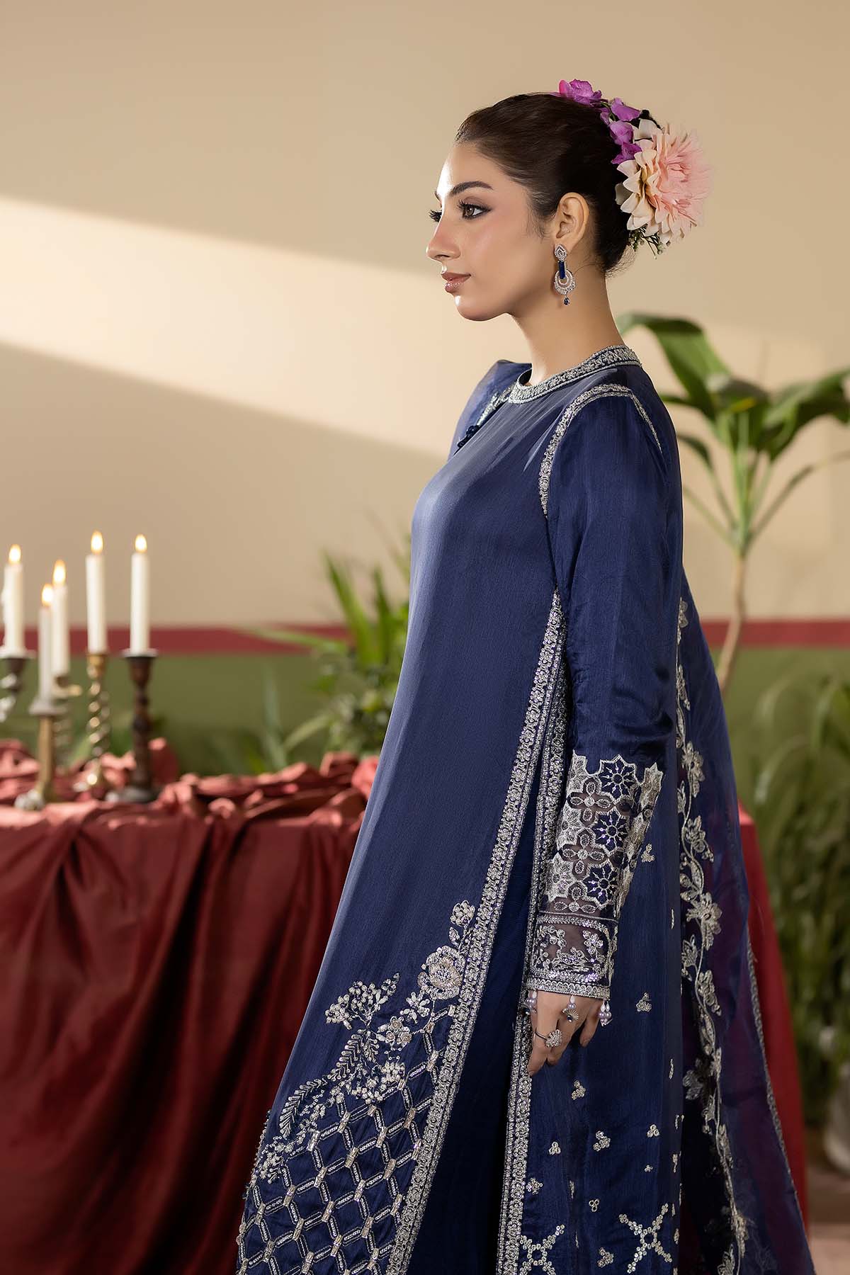Maryams Neelam-HRI-8593 Style — Mairaz Three-Piece Suit