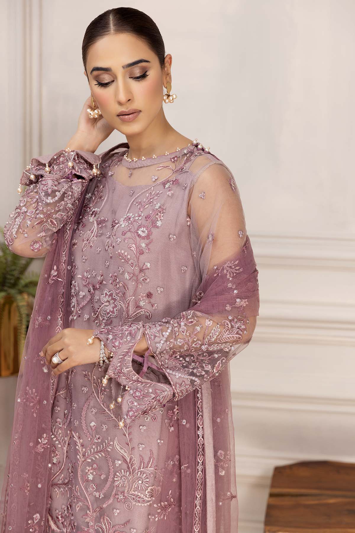Farasha Freesia Style — Mairaz Three-Piece Suit