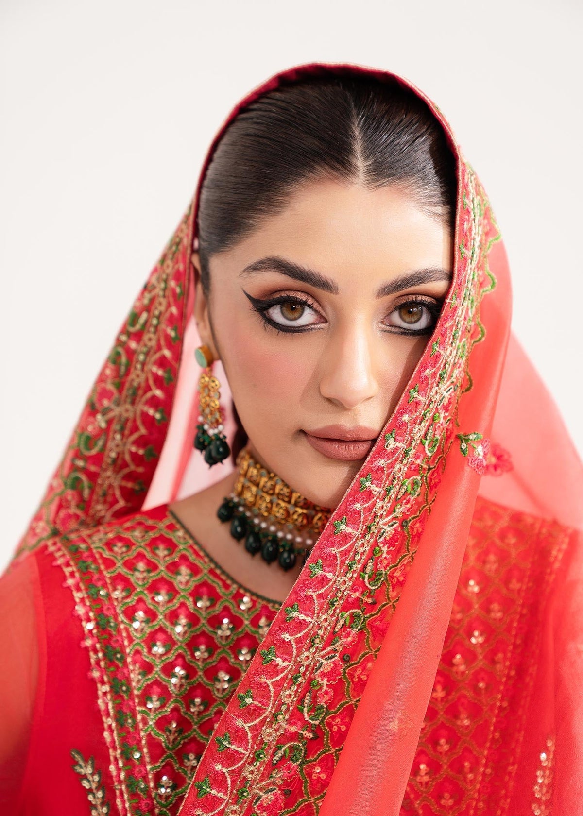 Khudeeja red shirt suit, reference outfit photograph 6 — Made by Mairaz reproduction