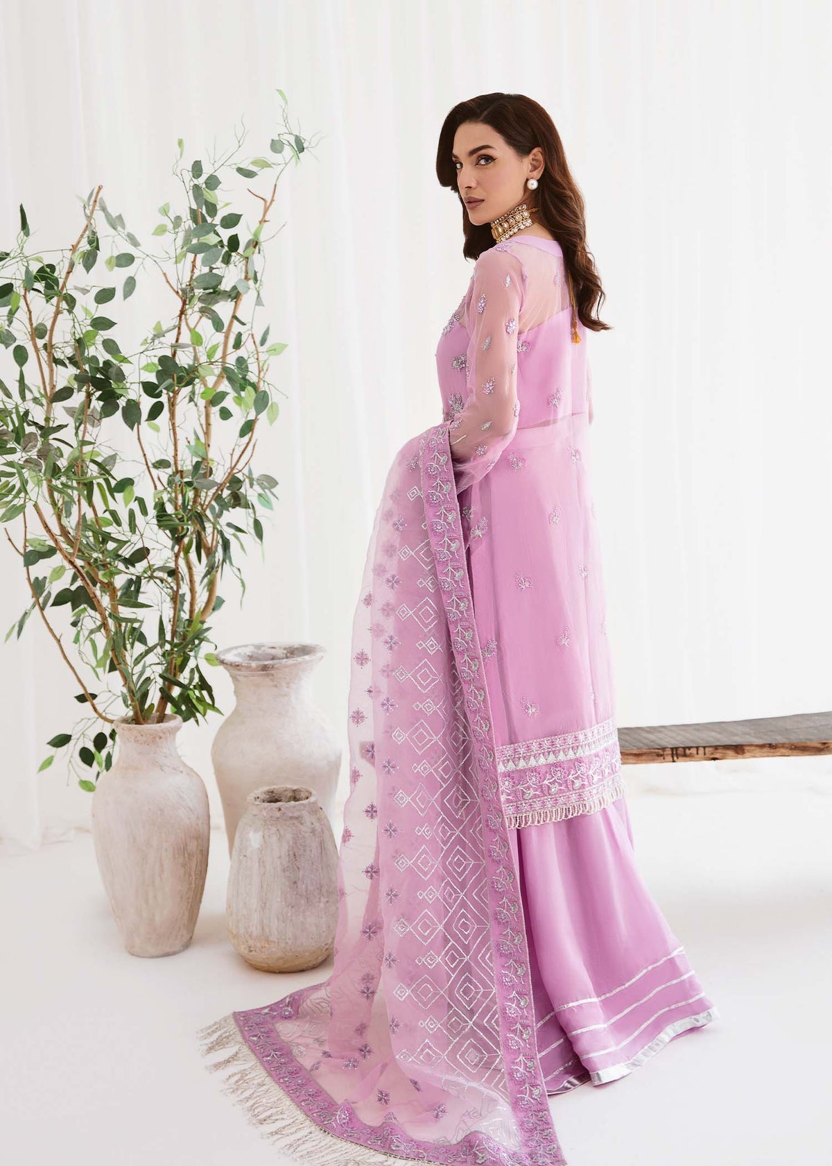 Noorain lilac shirt suit, reference outfit photograph 5 — Made by Mairaz reproduction