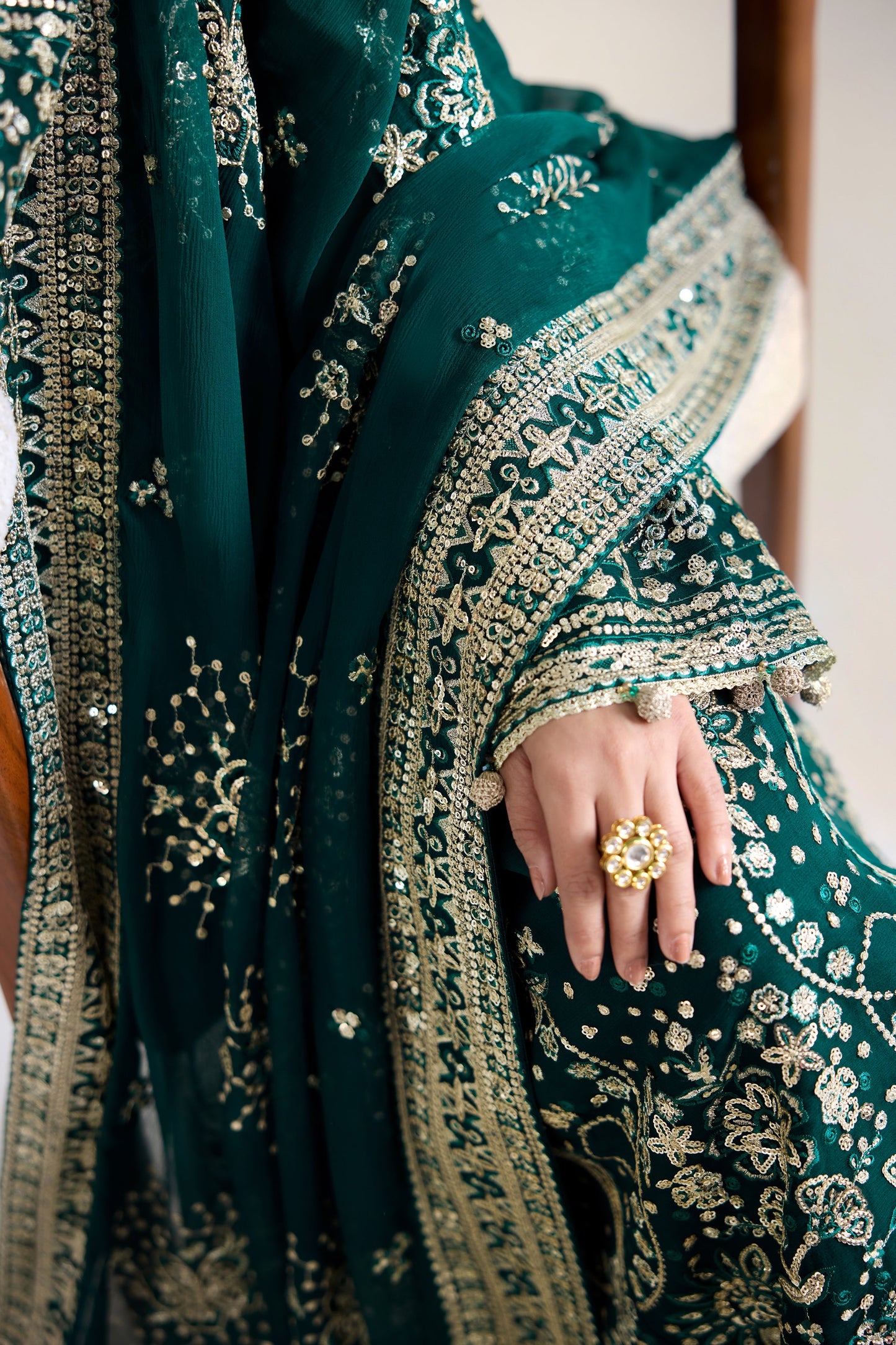Farasha Gold Radiance Style — Mairaz Three-Piece Suit