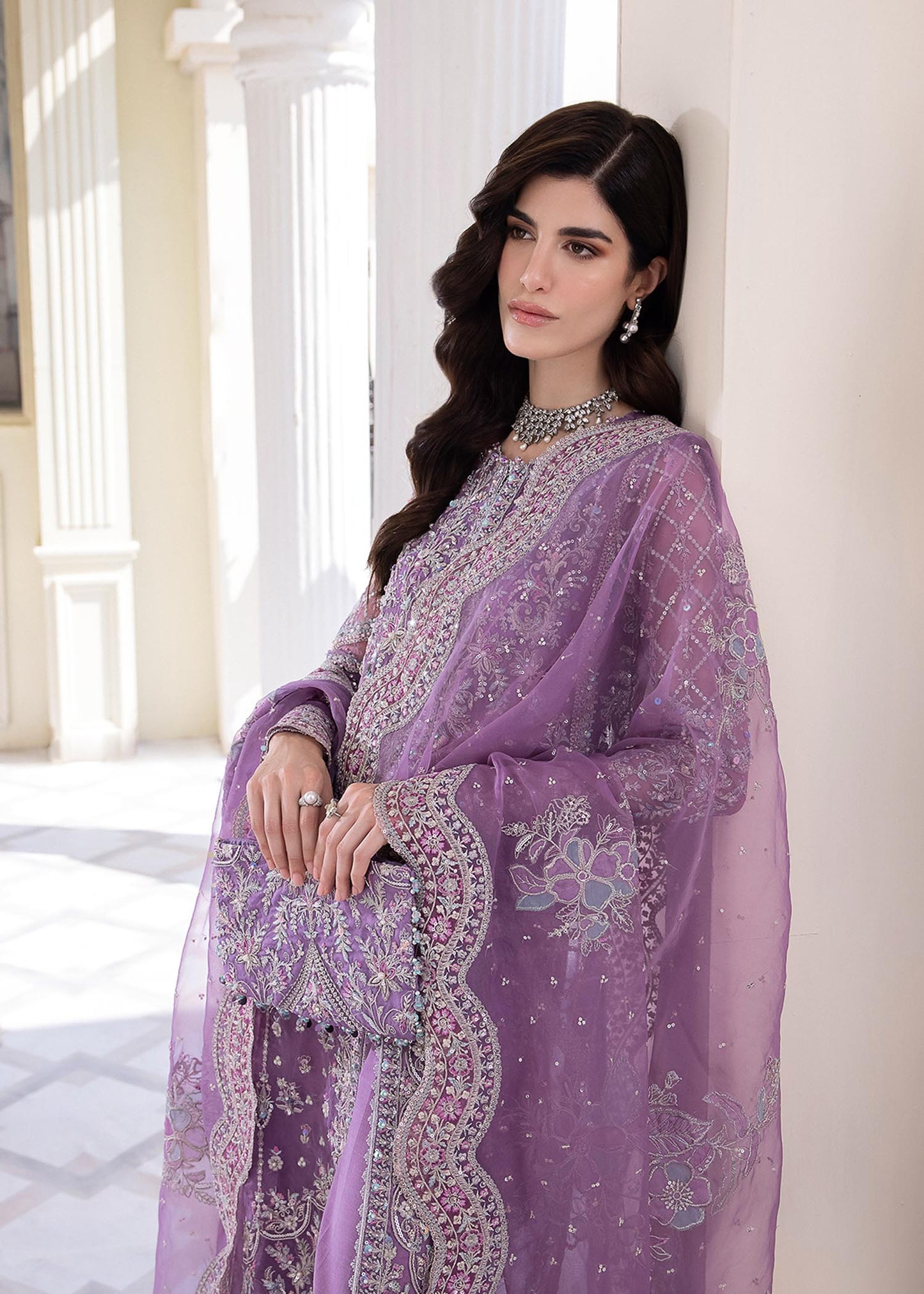 Kanwal Malik – Talia Style