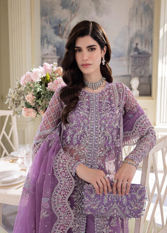 Kanwal Malik – Talia Style