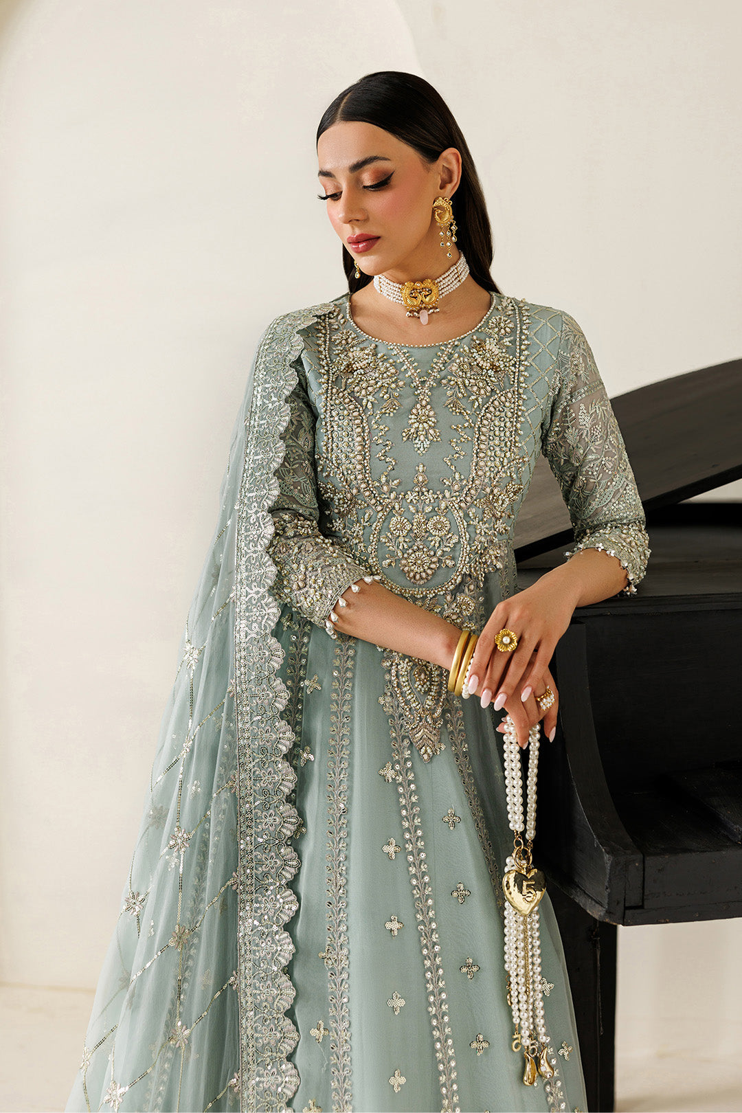 Alizeh Sinoor Style — Mairaz Three-Piece Suit