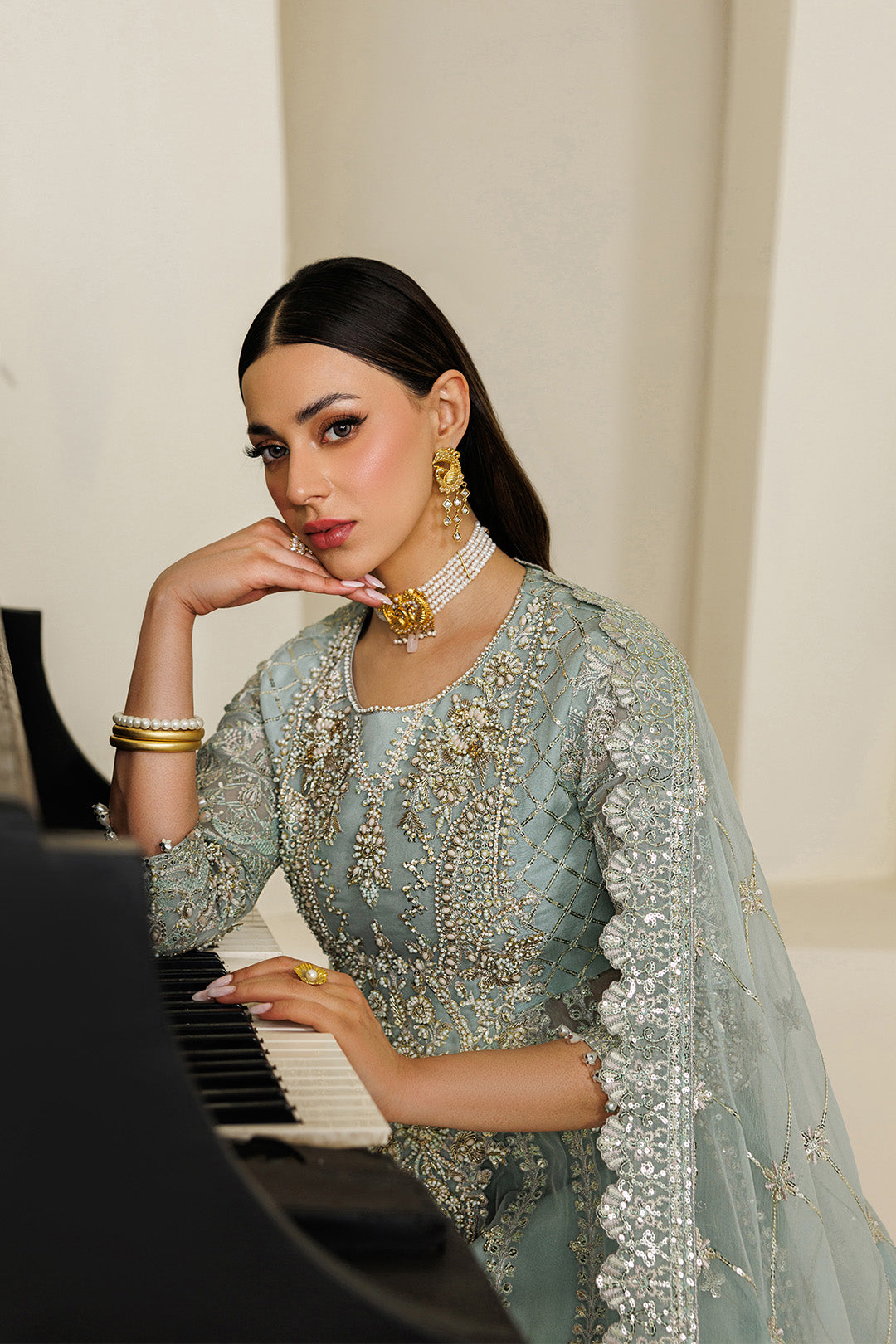Alizeh Sinoor Style — Mairaz Three-Piece Suit