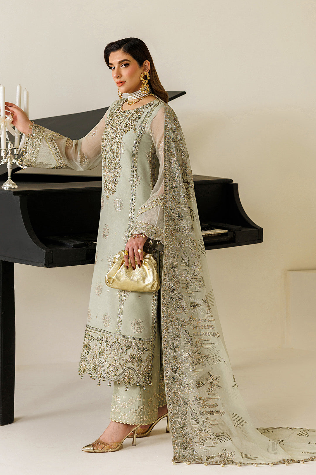 Alizeh Javi Style — Mairaz Three-Piece Suit