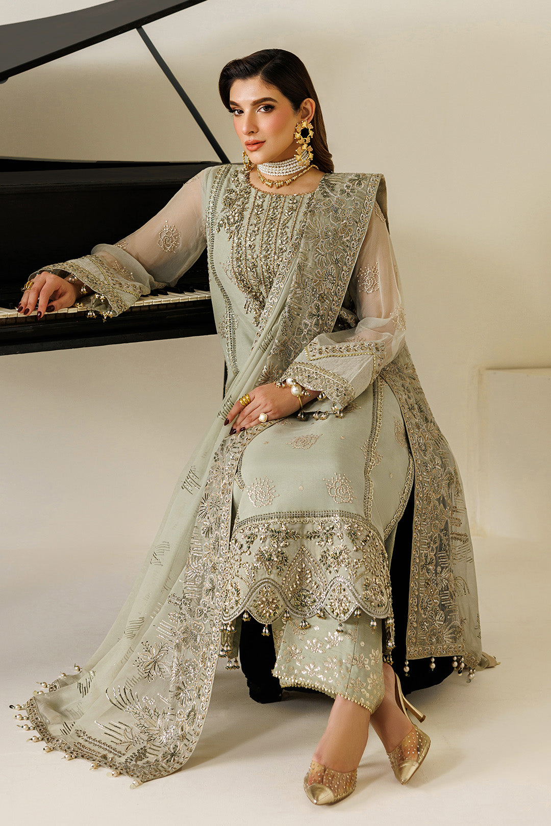 Alizeh Javi Style — Mairaz Three-Piece Suit