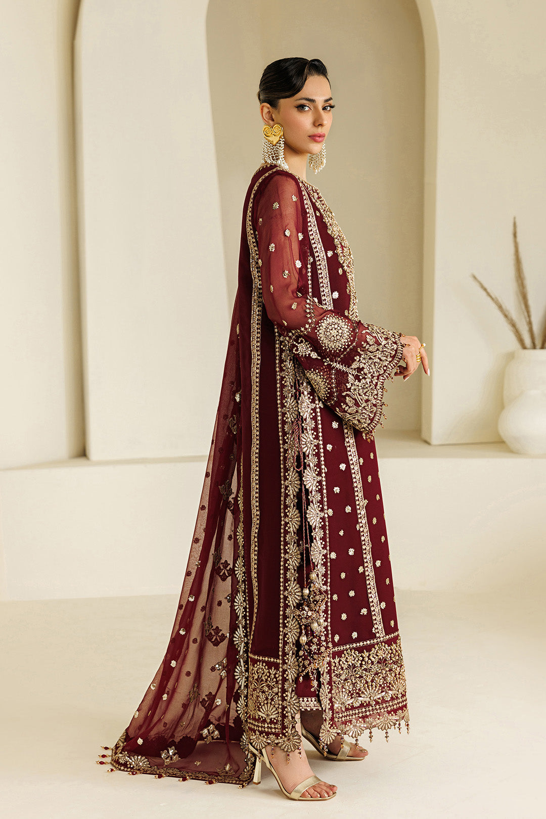 Alizeh Lira Style — Mairaz Three-Piece Suit