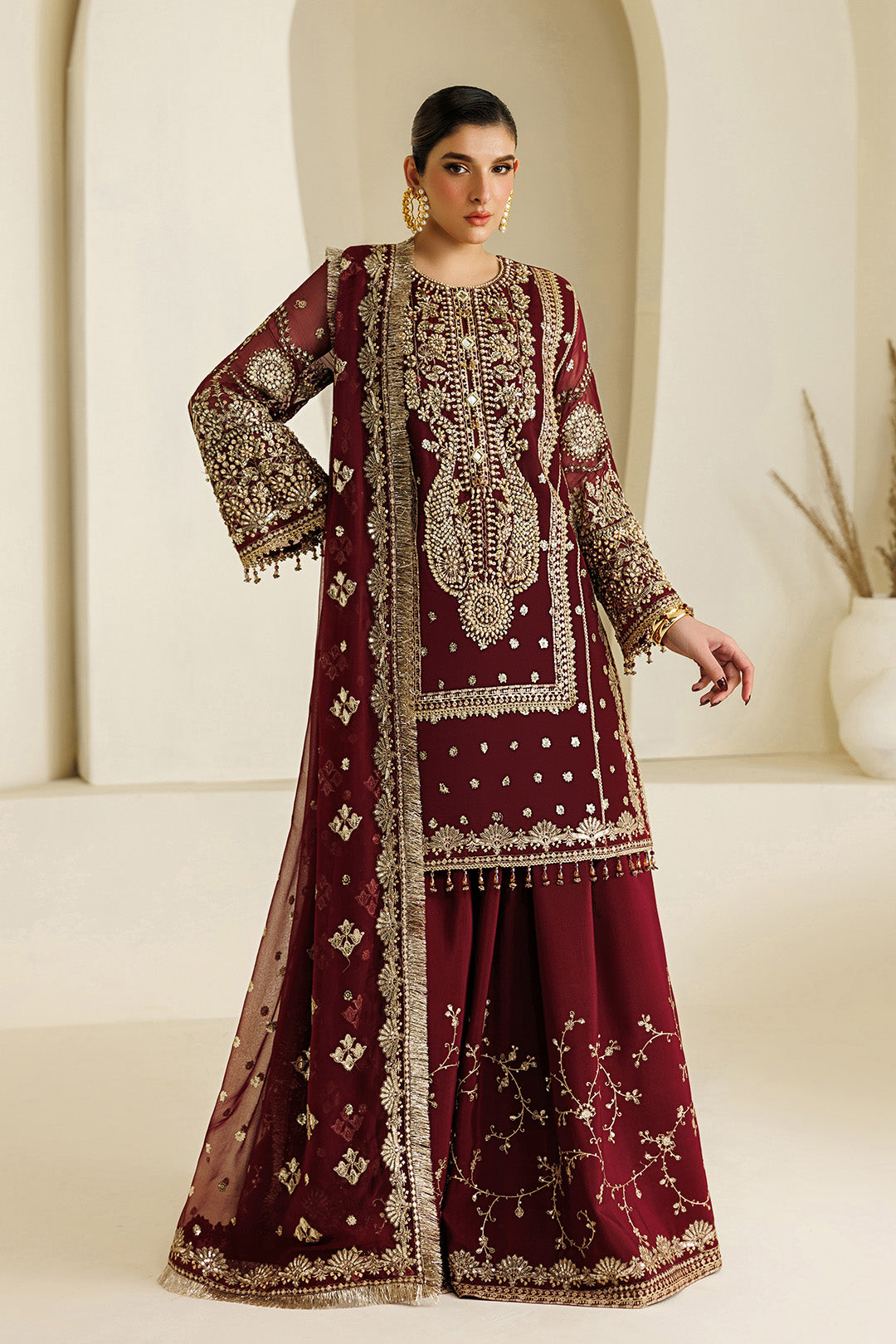 Alizeh Lira Style — Mairaz Three-Piece Suit