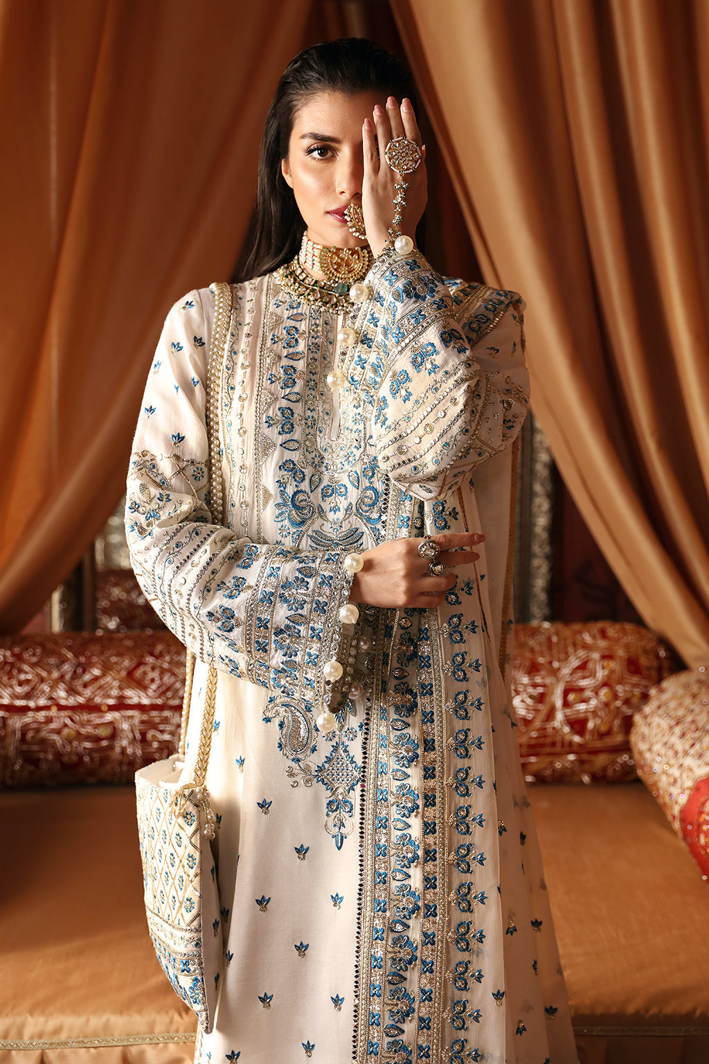Afrozeh Chandni Style — Mairaz Off White Three-Piece Suit
