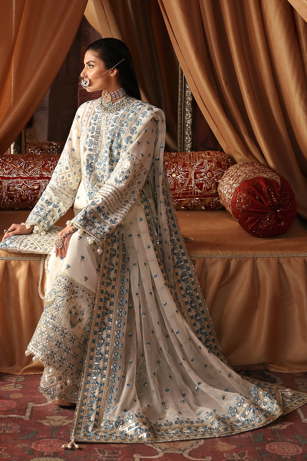 Afrozeh Chandni Style — Mairaz Off White Three-Piece Suit