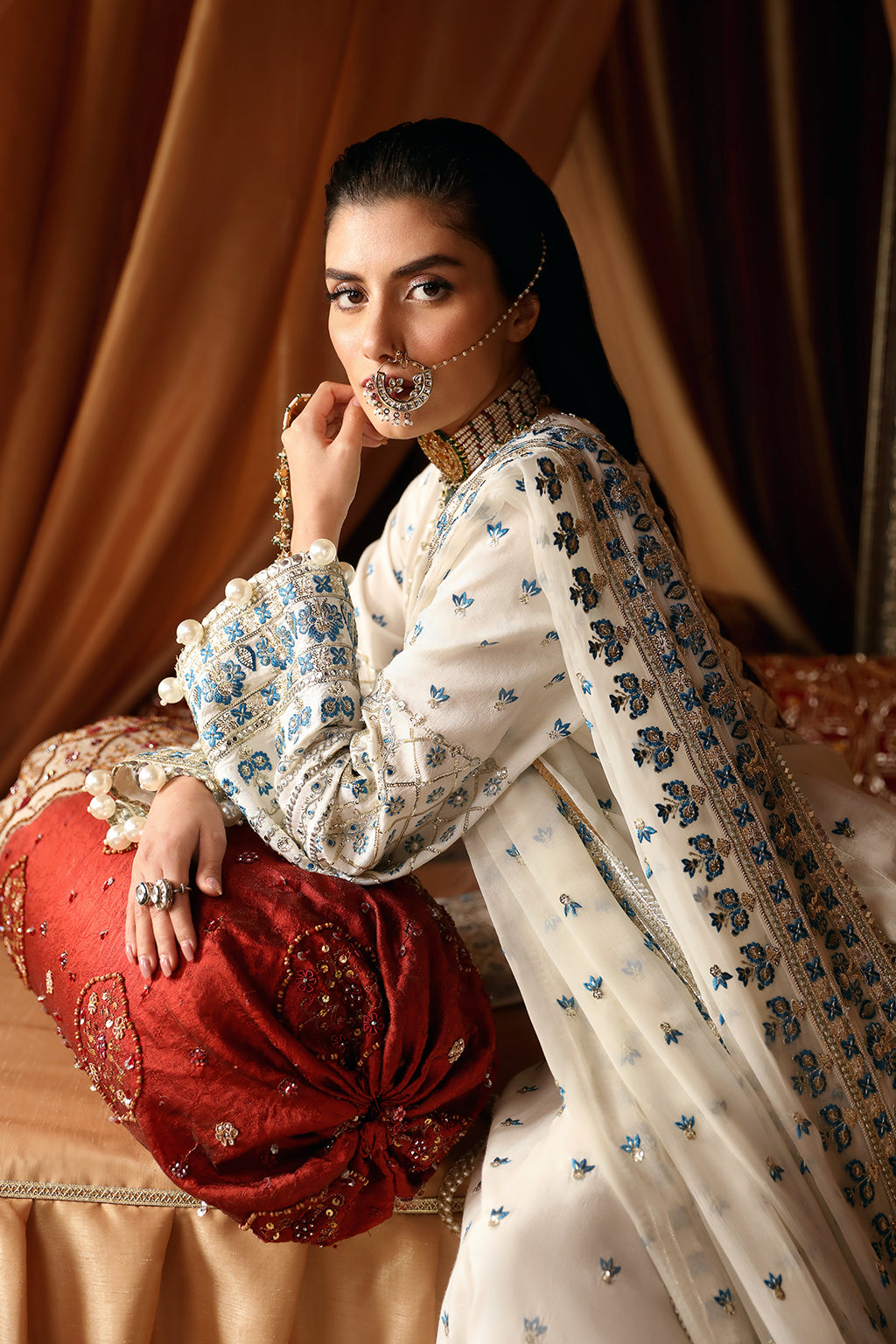 Afrozeh Chandni Style — Mairaz Off White Three-Piece Suit