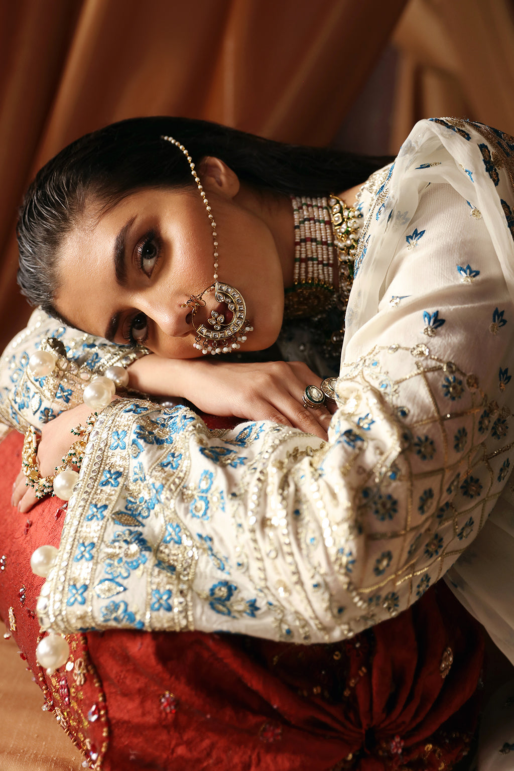 Afrozeh Chandni Style — Mairaz Off White Three-Piece Suit