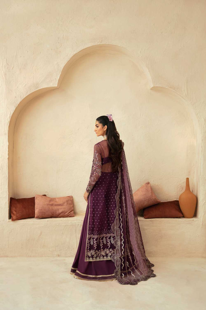 Akbar Aslam Aureus U-1567 Style — Mairaz Three-Piece Suit