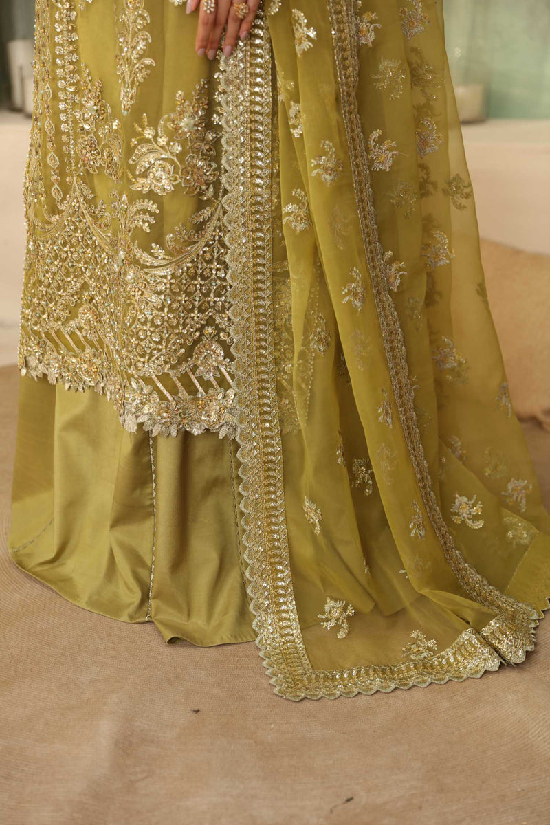 Akbar Aslam Seraph U-1566 Style — Mairaz Three-Piece Suit