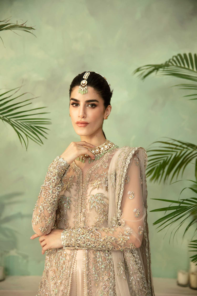 Akbar Aslam Imperia U-1565 Style — Mairaz Three-Piece Suit