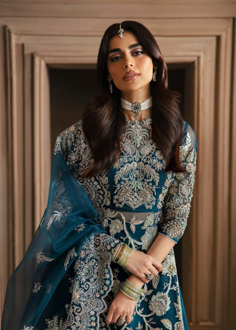 Akbar Aslam Calista U-1553 Style — Mairaz Sharara