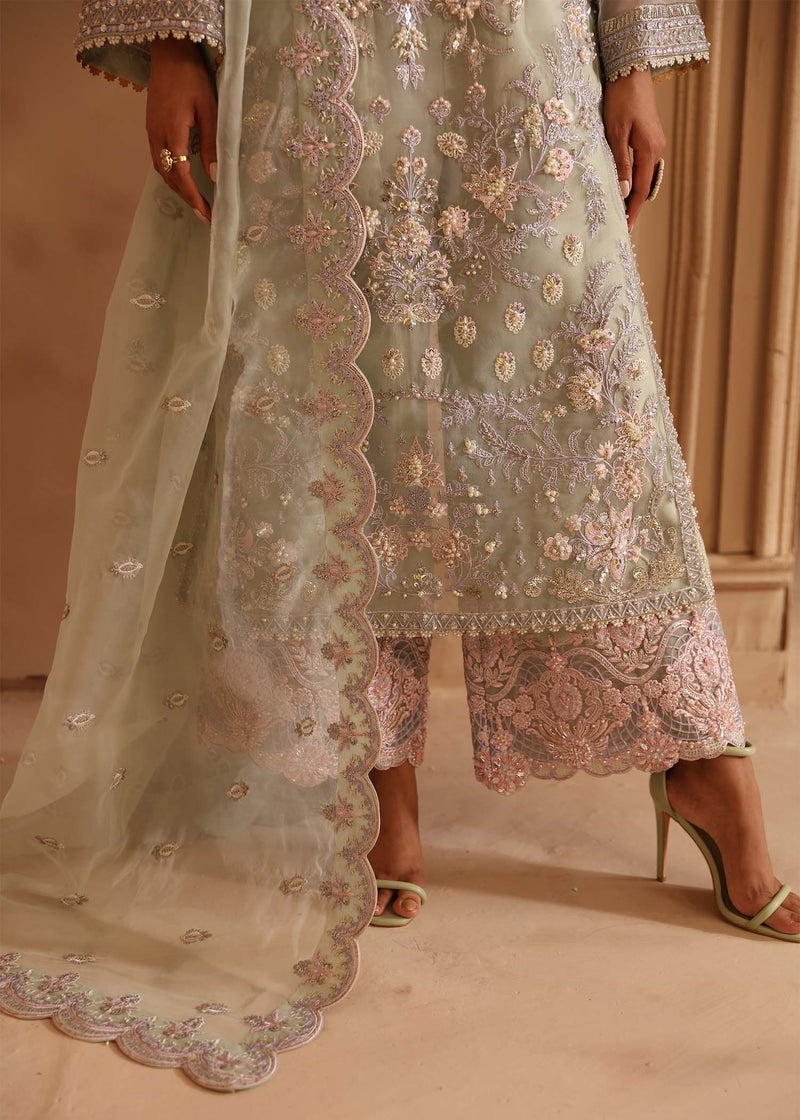 Akbar Aslam Isolde U-1552 Style — Mairaz Three-Piece Suit