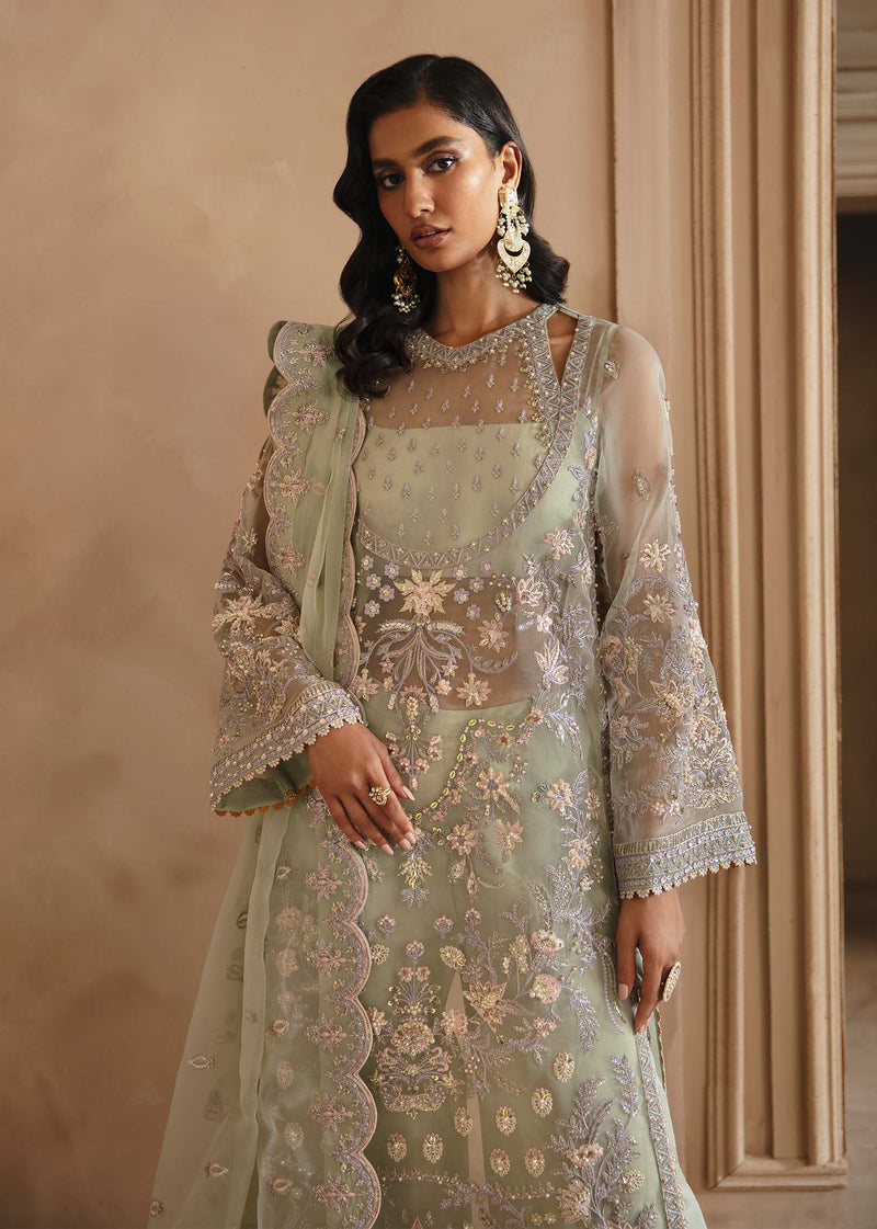Akbar Aslam Isolde U-1552 Style — Mairaz Three-Piece Suit