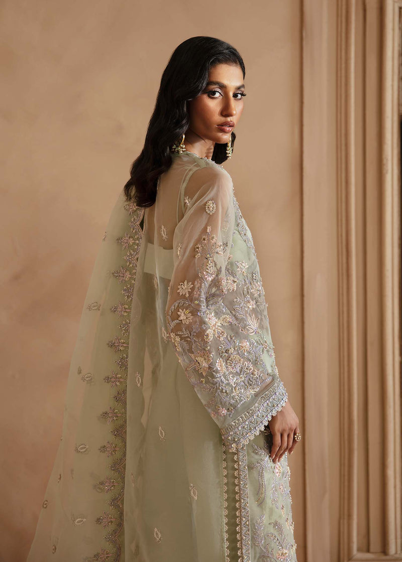 Akbar Aslam Isolde U-1552 Style — Mairaz Three-Piece Suit